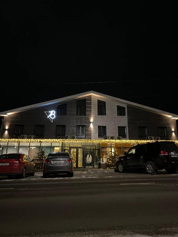 Hotel 78 Cafe Karakol Buitenkant foto